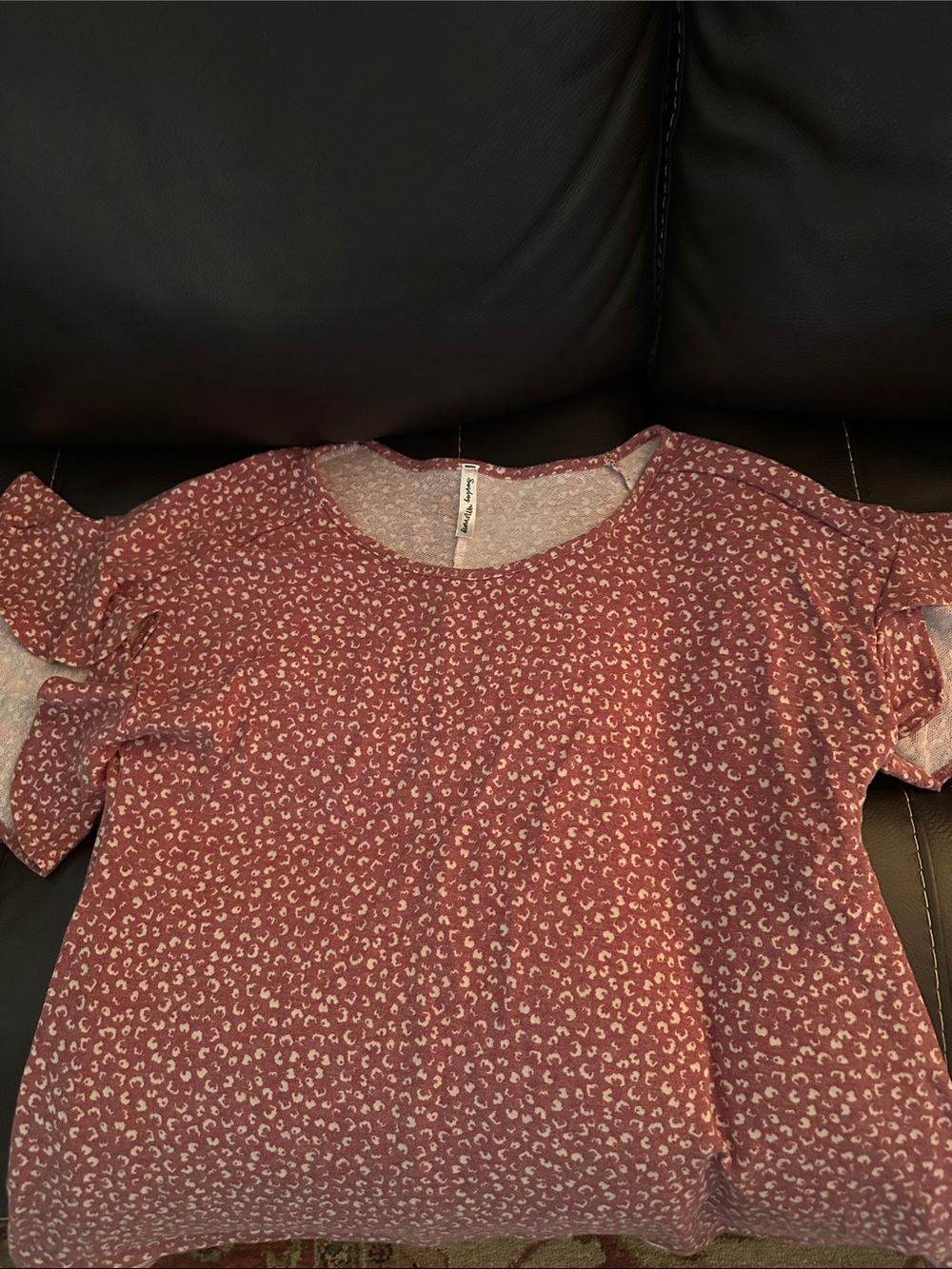 Sunday Morning Women's Dusty Rose Short flutter Sleeve Printed Top